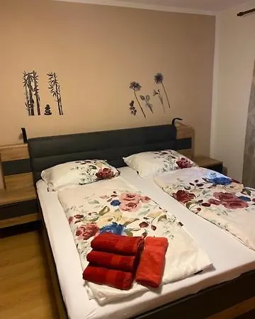 Zivahna Hisa Sveti Jurij ob Scavnici