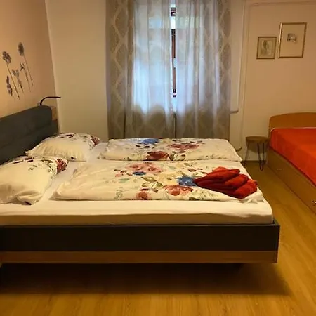 Zivahna Hisa Sveti Jurij ob Scavnici