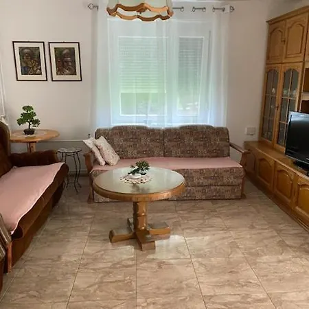 Zivahna Hisa Sveti Jurij ob Scavnici